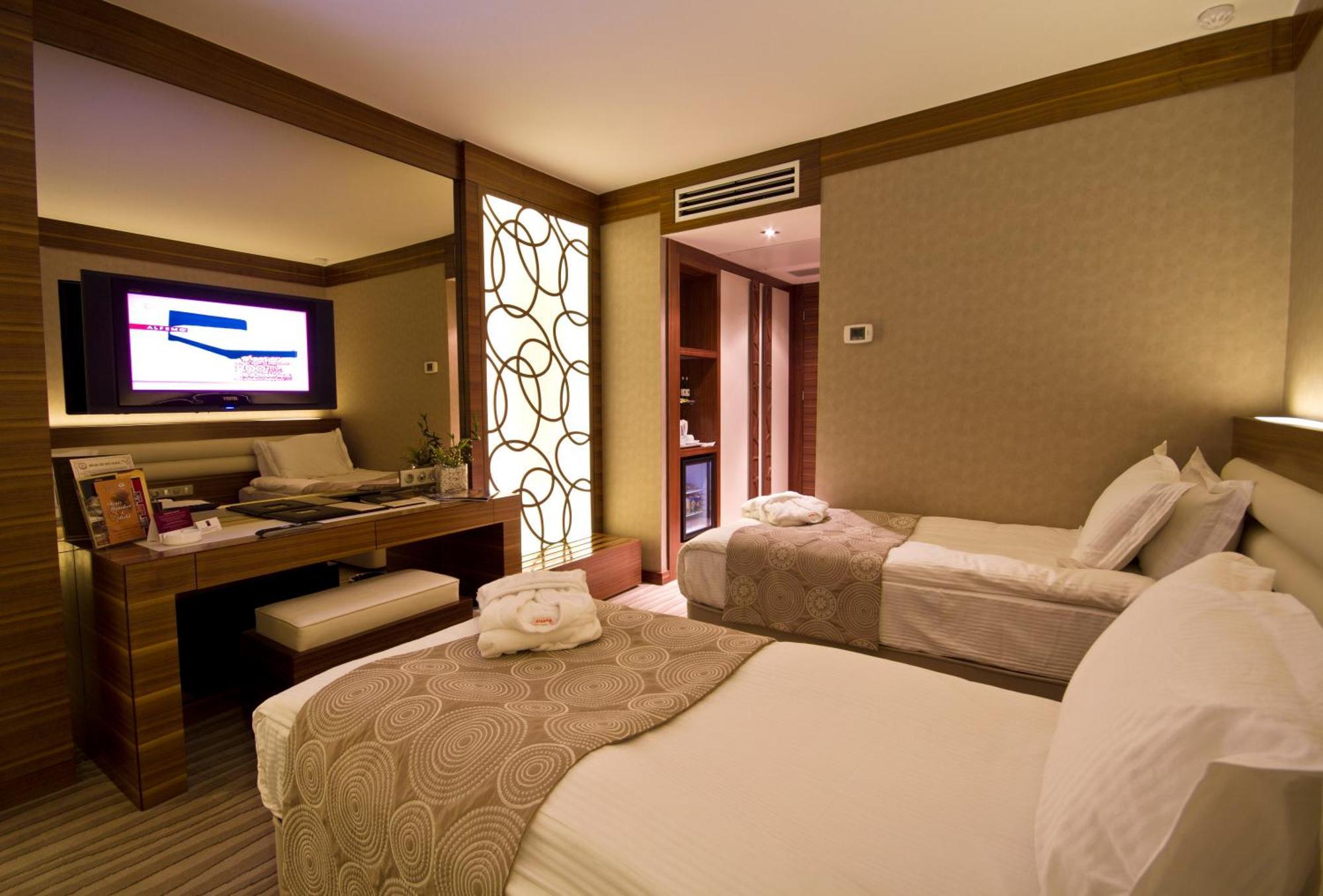 Grand Hotel Gaziantep Exterior foto