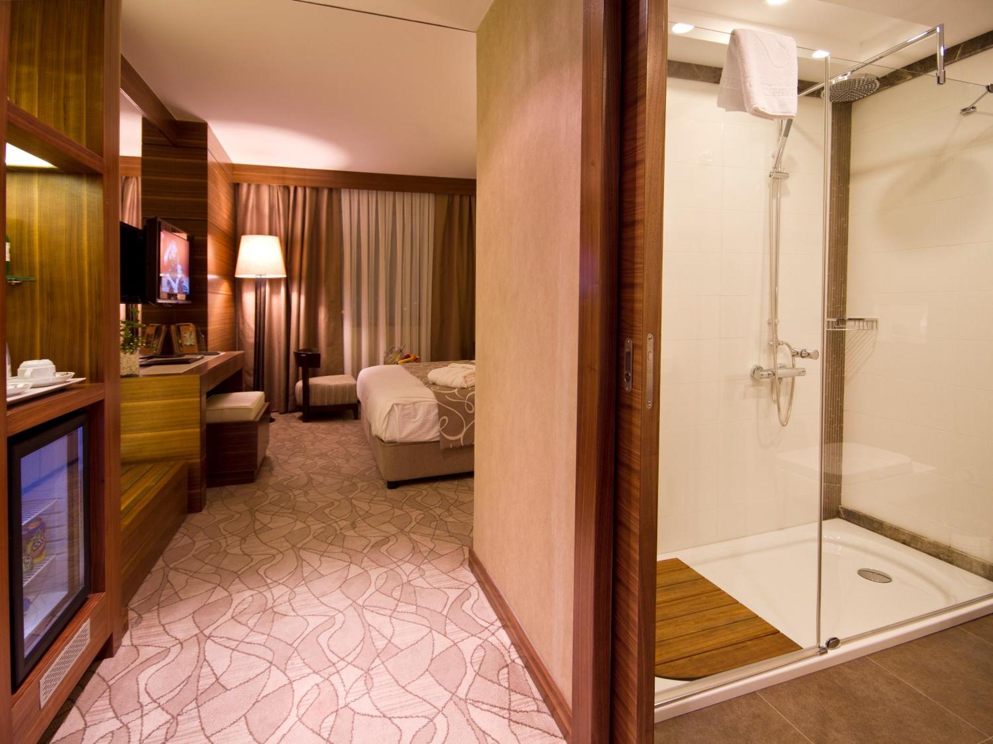 Grand Hotel Gaziantep Exterior foto