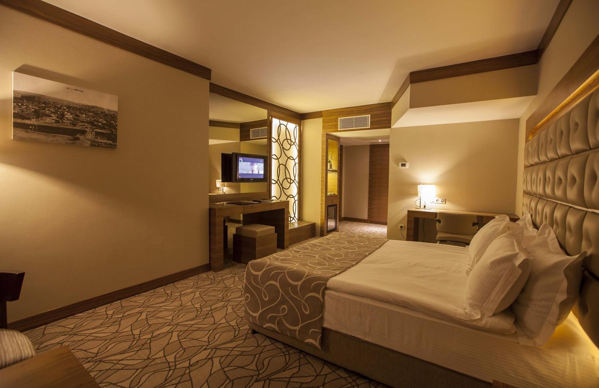 Grand Hotel Gaziantep Exterior foto