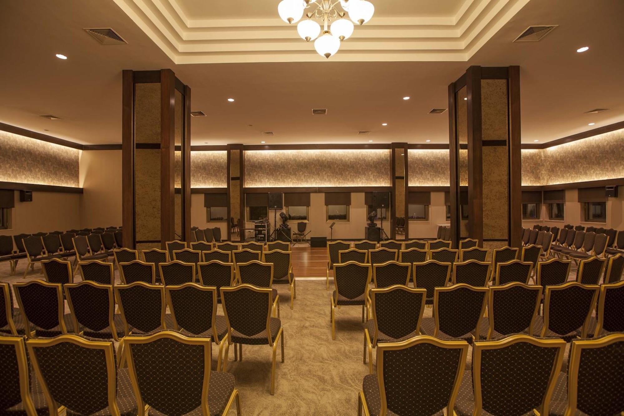 Grand Hotel Gaziantep Exterior foto